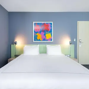 Park Plaza Szálloda